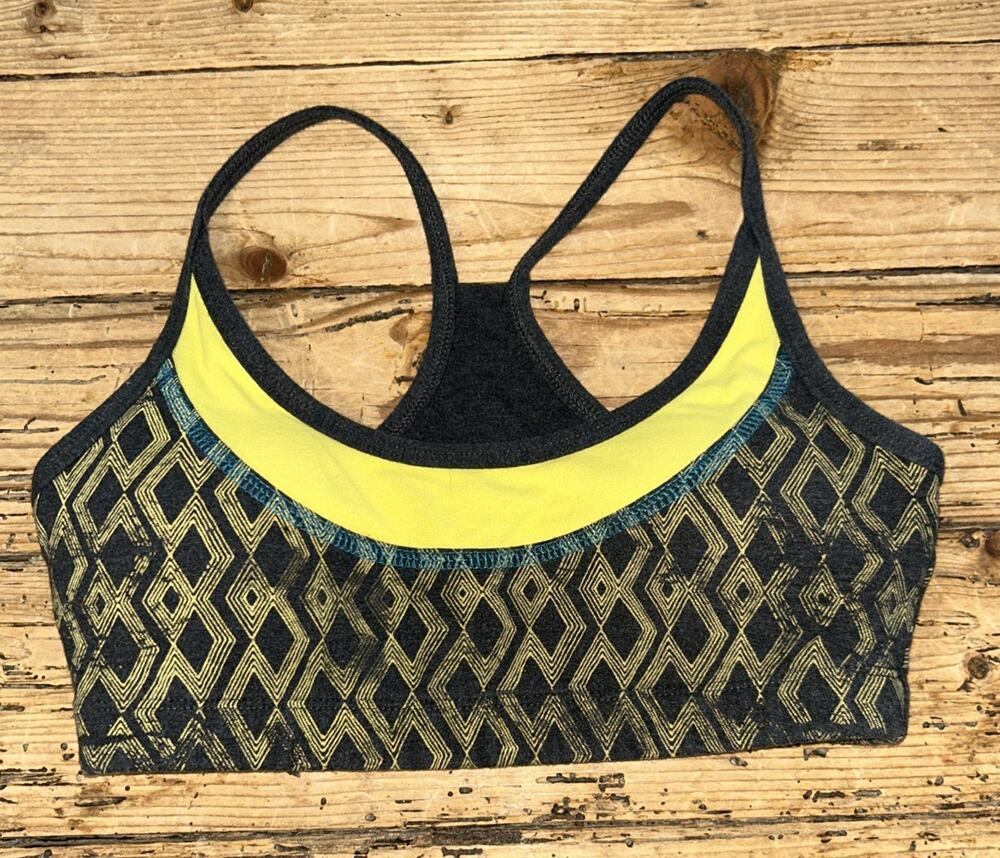 Green Apple Women’s Size S Multicolored Geometric Print Racerback Sports Bra